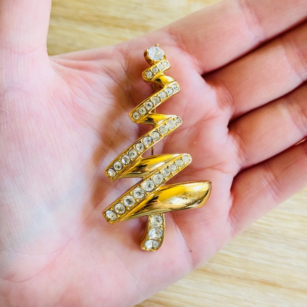 Monet Christmas Tree Pin Brooch VTG Signed Rhinestone Gold Plated Book Piece 90s